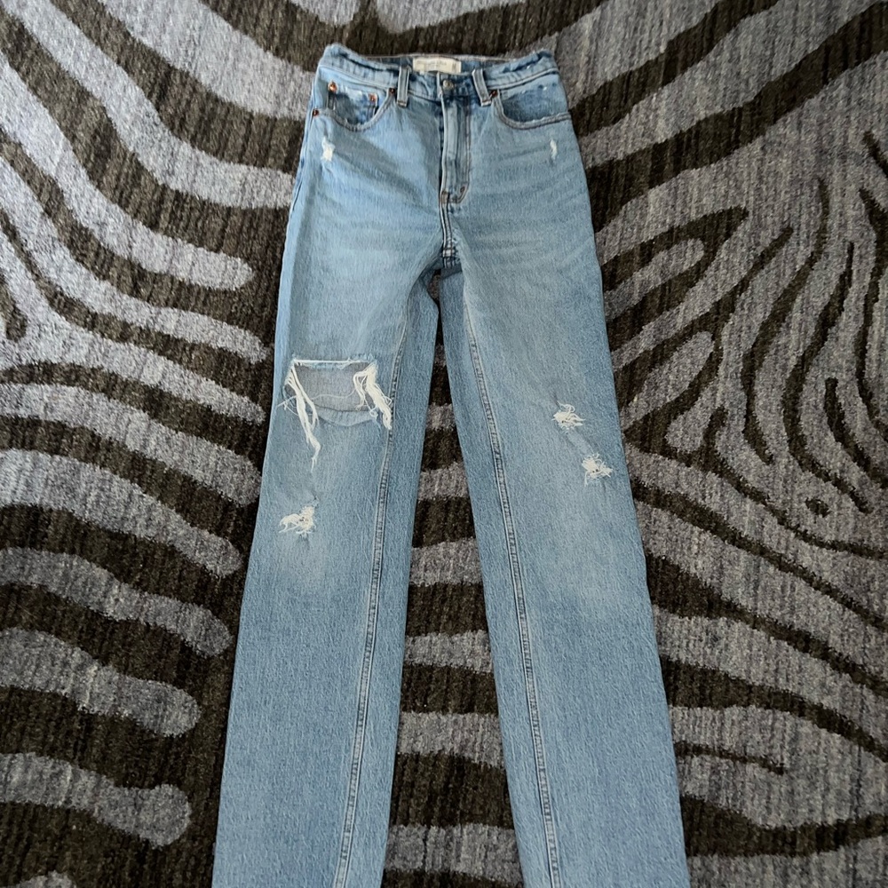 Abercrombie & Fitch Distressed 90's Ultra High Rise Straight Leg Jeans